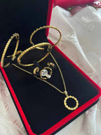 Parure Traditionnelle "Chahda" (Nid d'Abeille)